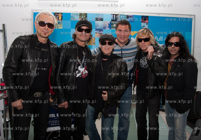 Gdansk, Rebiechowo. Dariusz Michalczewski wita na lotnisku...