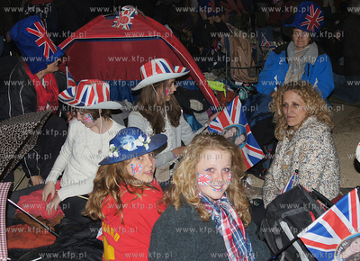 Londyn. Juz w czwartek wieczorem na trasie przejazdu...