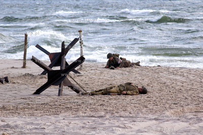 Operacja D Day - byla przedmiotem inscenizacji na plazy...