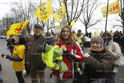 Przed szczecinskim Urzedem Wojewodzkim odbyla się...