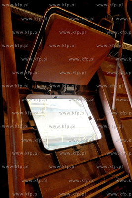 Niedokonczona Korweta Gawron oczekujaca na decyzje...