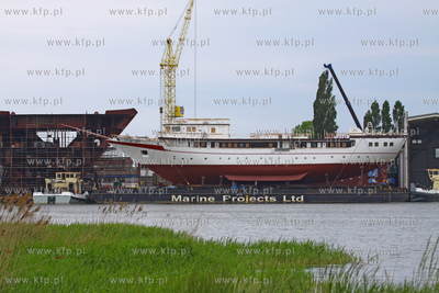 Transport kadluba do portu wewnetrzego w Gdansku szkolnego...