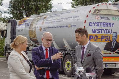 Gdańsk, ul. Sucharskiego. Konferencja przedstawicieli...