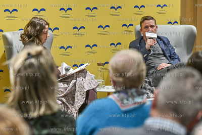 Sopoteka w Sopocie. Spotkanie autorskie z pisarzem...