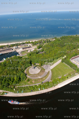 Westerplatte w porcie Gdańsk z lotu ptaka.  25.05.2009...
