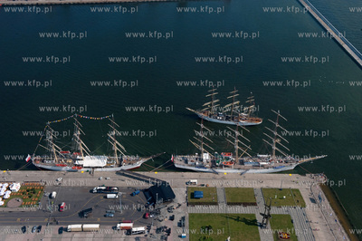 Tall Ships' Races 2009 w Gdyni z lotu ptaka. Zlot Wielkich...