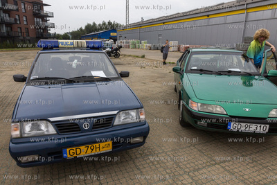 Wakacyjny zlot motoryzacyjny samochodów polskiej produkcji...