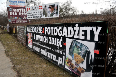 Sprzedaz powierzchni reklamowej na jednym z domow na...