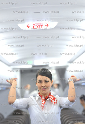 Lotnisko w Gdansku. Prezentacja nowego samolotu airbusa...