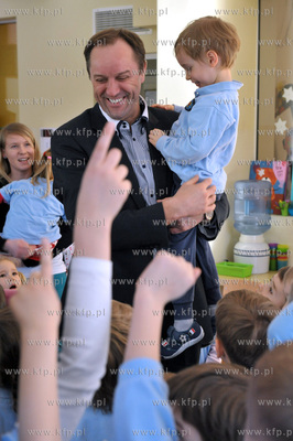 Zaproszenie dzieci z Przedszkola sw. Jana de La Salle...