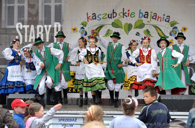 Kaszubskie Bajania na Rynku w Koscierzynie impreza...