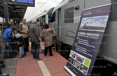 Stacja PKP Gdynia Glowna. Pokaz testowego pociagu pendolino....