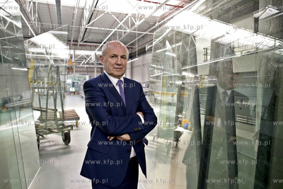 Prezes bytowskiej firmy Drutex, Leszek Gierszewski....