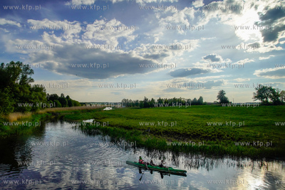 Mazury, Wojnowo. Kajakiem po Krytyni. 03.06.2021 fot....