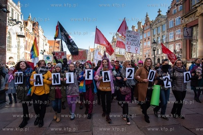 Gdańsk. 16. Manifa 2020 pod hasłem "Kobiety i Ziemia...