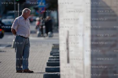 Gdynia. Skwer Kosciuszki. Wystawa plenerowa z okazji...