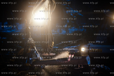 Gdansk. Rebiechowo. Nocna wycinka drzew pod budowe...