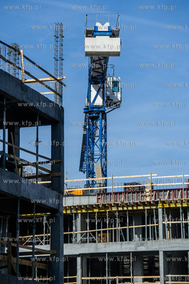 Gdynia. Budowa kompleksu mieszkalno-uslugowego Baltiq...