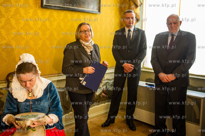 Gdansk. Dom Uphagena. Przekazanie i prezentacja unikatowej...