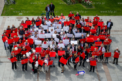 Sopot. Marsz poparcia dla Prezydenta Bronislawa Komorowskiego...