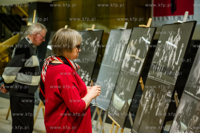 Gdansk. Teatr Wybrzeze. Premiera ksiazki pt. Teatr......