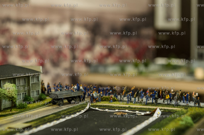 Montaż dioramy w historycznej Sali BHP Stoczni Gdańskiej,...