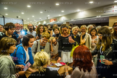Gdynia. Teatr Muzyczny. Duża Scena. Festiwal Ladies...