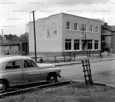 Wiejski Dom Towarowy Starym Polui. 1965
z0001309
Fot....
