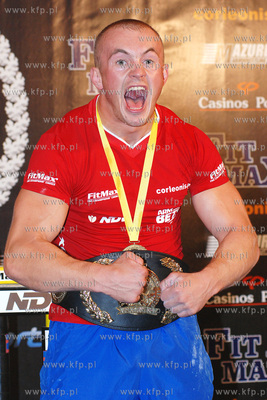 Centrum Silver Screen w Gdyni. Gala armwrestlingu zawodowego....