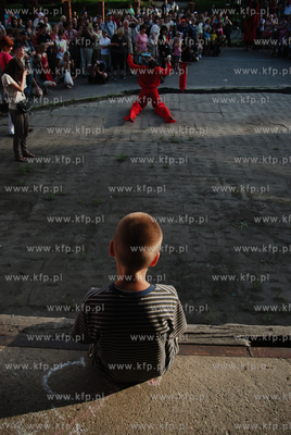 Trzynasta edycja Miedzynarodowego Festiwalu Teatrow...