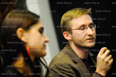 Gdansk. Swietlica Krytyki Politycznej. Spotkanie promujace...