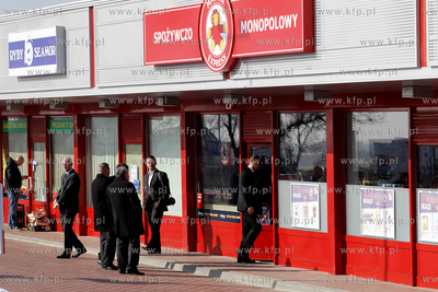 W Warzymicach - gmina Kolbaskow w zachodniopomorskim...