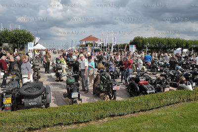 Sopot. Skwer Kuracyjny. Zlot zabytkowych motocykli....