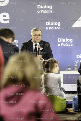 Zamek Gdniew. Spotkanie Prezydenta ronislawa Komorowskiego...