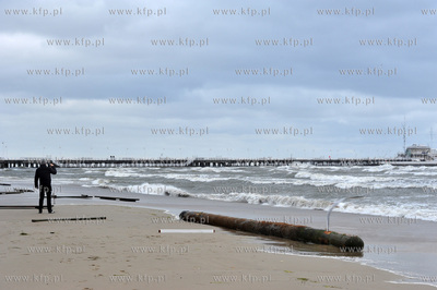 Sopot. Zatoka Gdanska. Sztorm. 05.10.2016 fot. Jerzy...