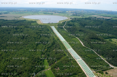 Elektrownia Szczytowo Pompowa w Zarnowcu, nad jeziorem...