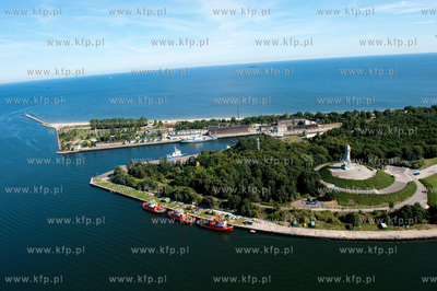 Westerplatte, oraz wejscie do Portu Gdansk, widziane...