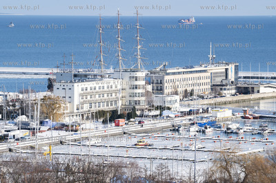 Gdynia. Zimowy widok z Kamiennej Góry. 15.02.2021...
