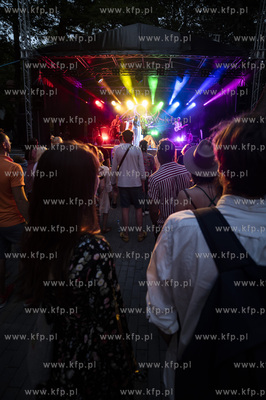 Opera Leśna w Sopocie. Scena Lasy. Koncert zespołu...