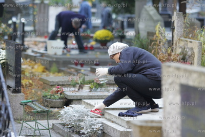 Cmentarz komunalny na gdynskim Witominie.
28.10.2005
fot....