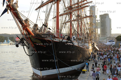Gdynia, zlot zaglowcow "The Tall Ships' Races 2009"....
