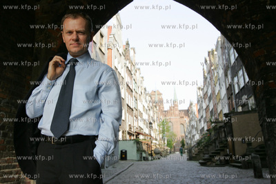 Donald Tusk - polityk, lider Platformy Obywatelskiej....