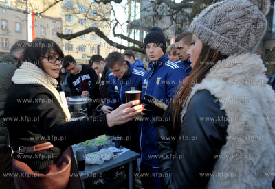 Gdynia. Infobox. Kurier Gdynski zaprosil mieszkancow...