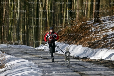 Sopot. Borodziej. Zawody dogtrekkingu - inauguracja...