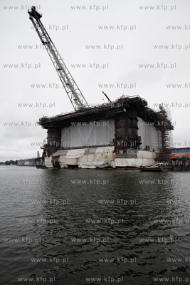 Stocznia REMONTOWA SHIPBUILDING S.A. w Gdansku.
28.05.2013
fot....