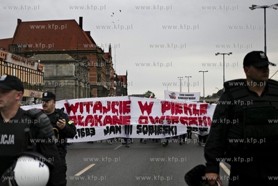 Gdańsk. Manifestacja przeciwko uchodźcom.
12.09.2015
fot....