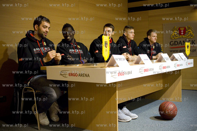 Uczniowie szkoły podstawowej nr 27 z Gdańsk spotkali...