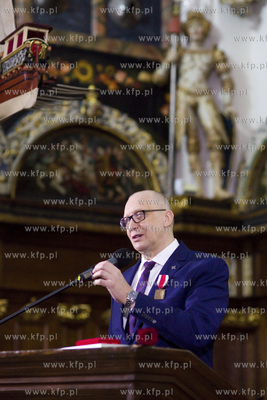 Gdańsk. Dwór Artusa. Wręczenie nagród Świadek...