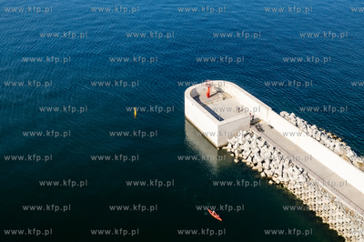 Przekop Mierzei Wiślanej - widok od strony morza....