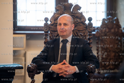 Ratusz Głównomiejski. Wręczenie Nagrody Naukowej...